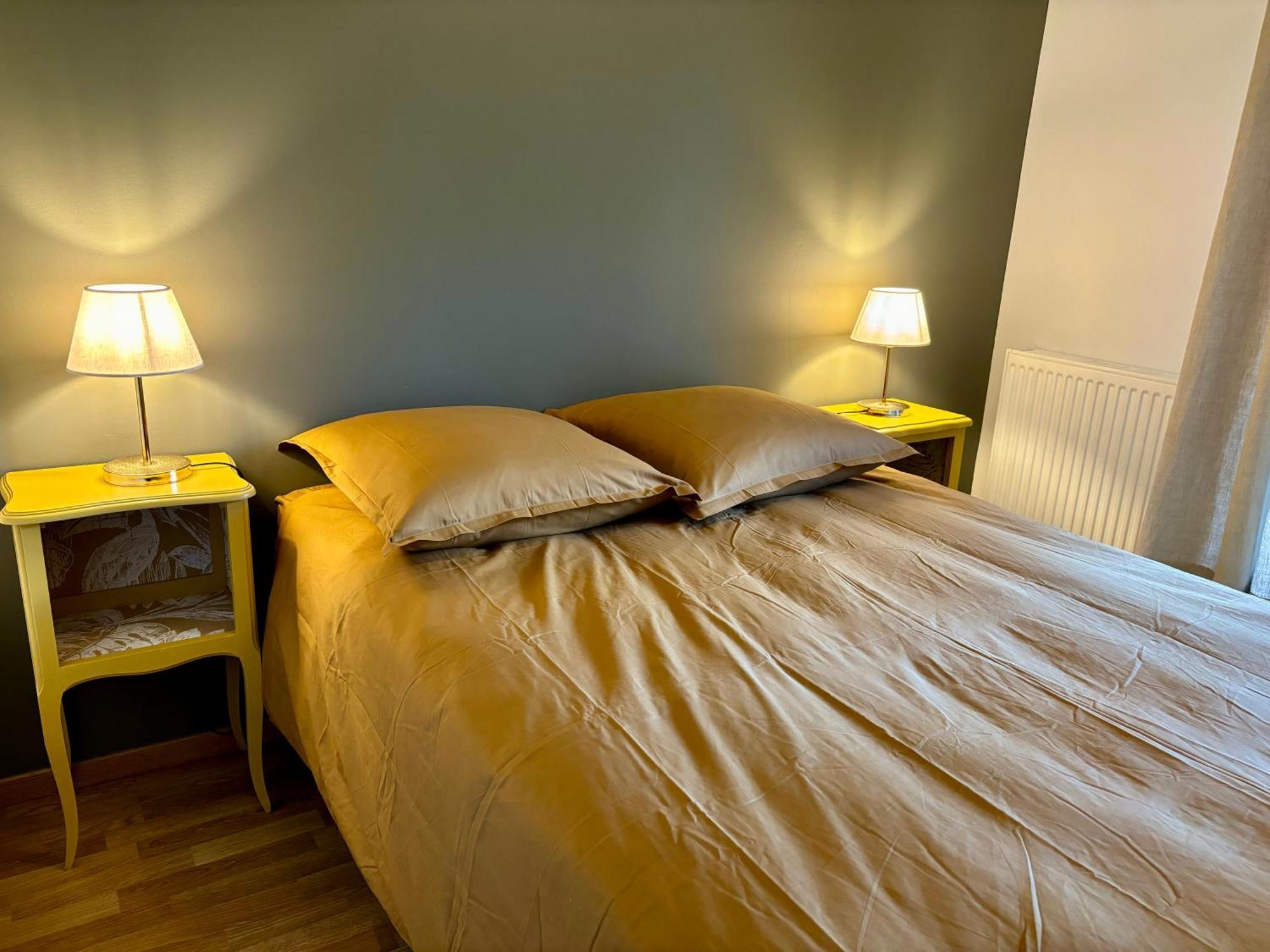 Appartement Proche Centre Parking & Terrasse Besançon Eksteriør bilde
